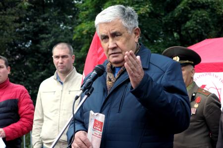 Чувашские коммунисты провели митинг в рамках Общероссийской акции протеста