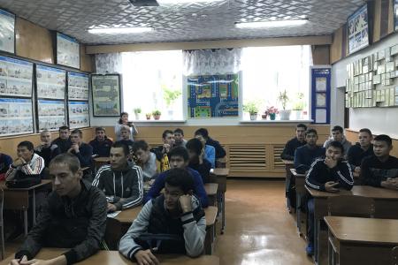 Коммунисты Тувы выступили перед студентами Кызылского автотранспортного техникума