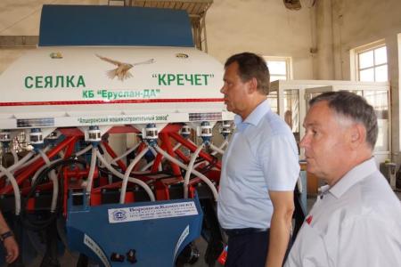 Краснодарский край. Коммунист-депутат Госдумы Николай Арефьев провел встречи в Апшеронске 