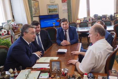 Г.А. Зюганов встретился с губернатором Ставропольского края В.В. Владимировым
