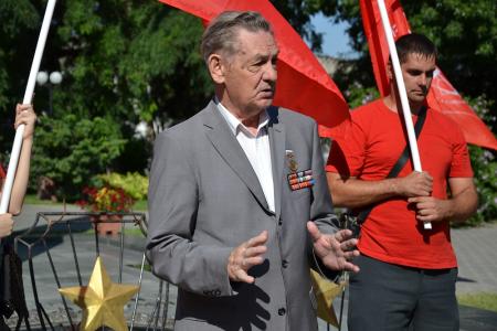 Астраханские коммунисты отметили День победы над Японией