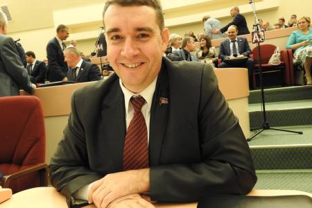 Коммунисты приняли участие в первом заседании Саратовской областной думы шестого созыва