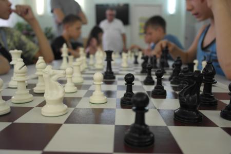 Волгоградская область. В Волжском состоялся турнир по шахматам, посвященный 100-летию Великого Октября