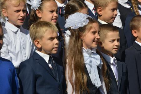 Г.А. Зюганов: В добрый путь, юные друзья! Лидер КПРФ выступил на торжественной линейке в Московской школе №892