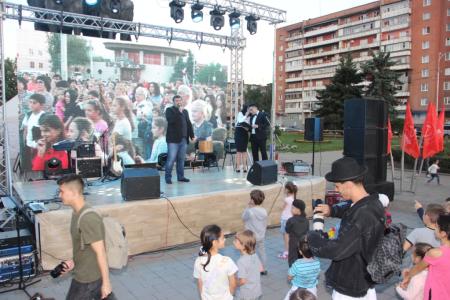 В Северной Осети прошел Гала-концерт под девизом «За КПРФ!» 