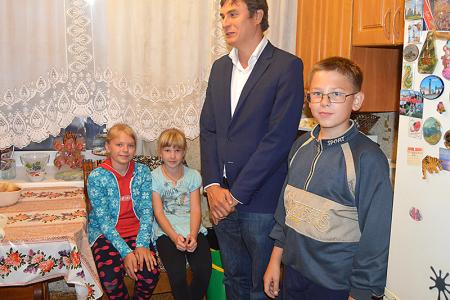 Сергей Шаргунов провел встречи с избирателями в Павловском районе Алтайского края