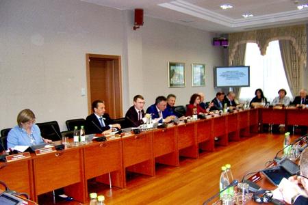 Казань. Комитеты Госсовета Татарстана не поддержали законопроект депутата-коммуниста об отмене «абонентской платы» в детских садах