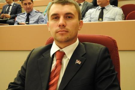 Коммунисты приняли участие в первом заседании Саратовской областной думы шестого созыва