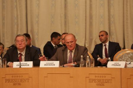 Г.А. Зюганов: более 150 иностранных делегаций приедут в РФ на 100-летие Октябрьской революции