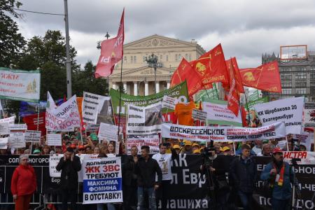 Г.А. Зюганов: В проблеме обманутых дольщиков, как в фокусе, сплелись все мерзости современной жизни
