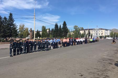 Пионеры и комсомольцы Тувы в отрядах юных инспекторов ГИБДД