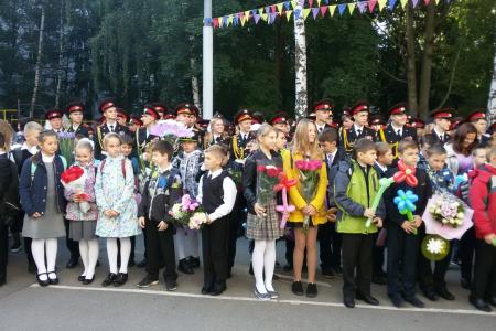 Москва. Урок от депутата: Валерий Рашкин рассказал кадетам о молодёжной политике КПРФ
