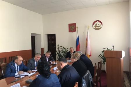 К.К. Тайсаев принял участие в выездном заседании депутатов фракции КПРФ парламента Северной Осетии