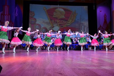 В Москве прошел праздничный концерт, посвященный 99-летию ВЛКСМ