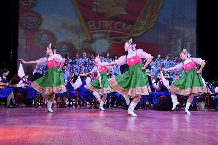 В Москве прошел праздничный концерт, посвященный 99-летию ВЛКСМ