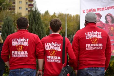 В Астрахани отметили 99-летие Ленинского Комсомола