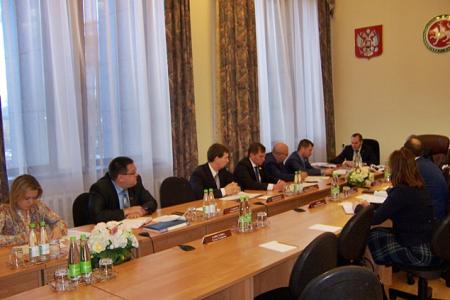 Фракция КПРФ обсудила законопроект  о бюджете Республики Татарстан