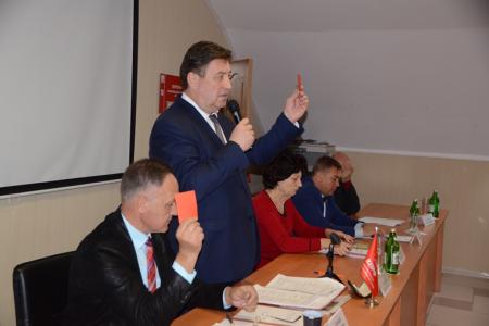 Ставропольские коммунисты провели X пленум регионального отделения