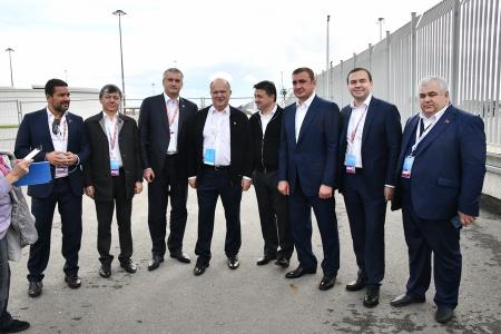 Г.А. Зюганов посетил церемонию открытия XIX Всемирного фестиваля молодежи и студентов