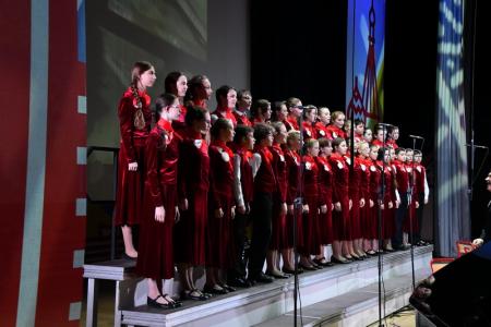 В Москве прошел праздничный концерт, посвященный 99-летию ВЛКСМ
