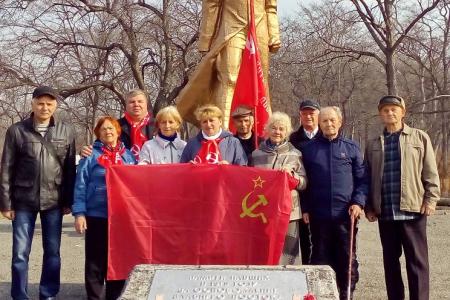 Приморский край. Коммунисты города Артема почтили память борцов Революции