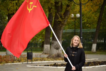 В Астрахани отметили 99-летие Ленинского Комсомола