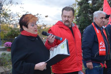 В Севастополе отметили 99-ю годовщину создания ВЛКСМ