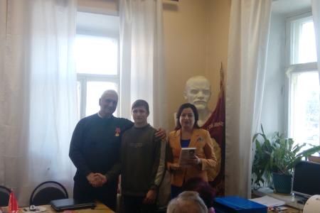 Калуга. Коммунисты и комсомольцы провели занятие в политклубе на тему "Белый террор в России"
