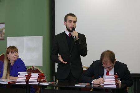 В канун 100-летия Великого Октября Г.А. Зюганов встретился со слушателями 24-го потока Центра политической учебы ЦК КПРФ