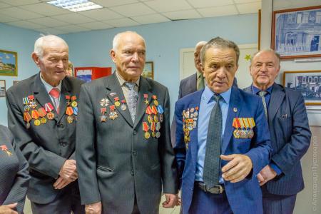 В Красноярском крае в канун 100-летия Великого Октября были отреставрированы советские памятники