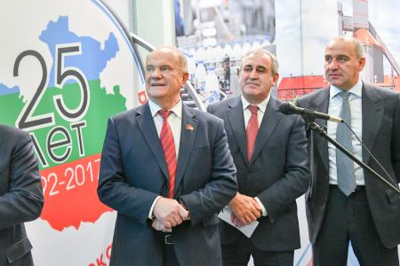 «Они первыми услышат голос Вселенной». Г.А. Зюганов выступил на открытии выставки, посвященной Карачаево-Черкесской Республике