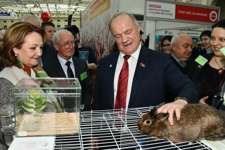 Г.А. Зюганов посетил Московскую международную выставку «Образование и карьера»