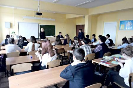 ​Комсомольцы Якутии дали старт акции «Уроки Великого Октября»