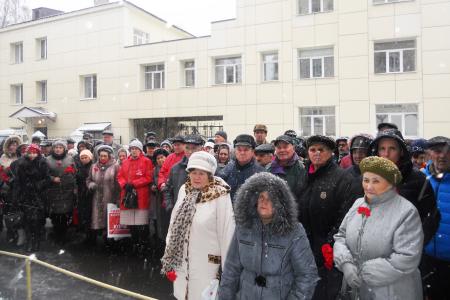 В Иванове открыта мемориальная доска, посвящённая бывшему первому секретарю Ивановского горкома КПСС А.Ф. Гордиенко