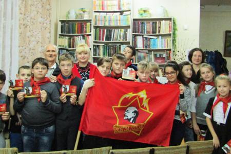 В Ивановской области прошла книжная выставка «Революция в России: взгляд через столетие»