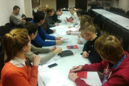 Тула. Коммунисты провели мероприятия, посвященные 24-й годовщине трагических событий 1993 года в городе Москве