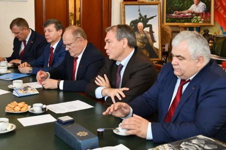 Г.А. Зюганов встретился с Председателем Верховного Совета Приднестровской Молдавской Республики А.С. Щербой