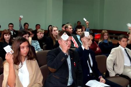 Курская область. ЛКСМ РФ под руководством КПРФ предлагает новую, альтернативную молодёжную политику