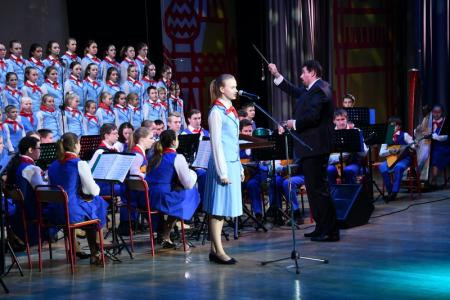 В Москве прошел праздничный концерт, посвященный 99-летию ВЛКСМ