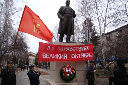 В Алтайском крае коммунисты и ветераны комсомола отметили 99-ю годовщину создания комсомола