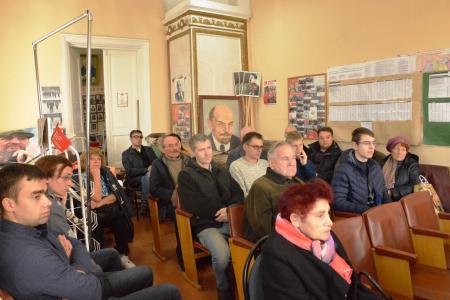 Калуга. Коммунисты и комсомольцы провели занятие в политклубе на тему "Белый террор в России"