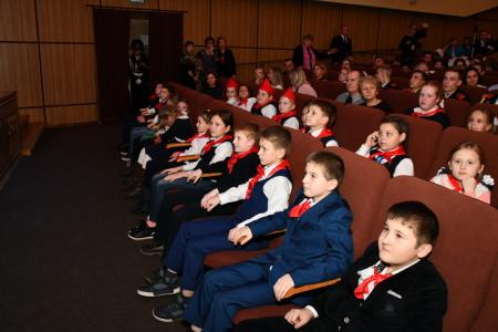 В Москве прошел праздничный концерт, посвященный 99-летию ВЛКСМ