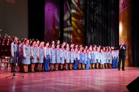 В Москве прошел праздничный концерт, посвященный 99-летию ВЛКСМ