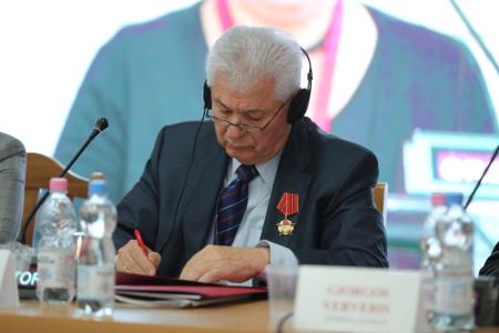 К.К. Тайсаев принял участие в работе Международной конференции, посвященной 100-летию Великого Октября, которая проходит в Кишиневе