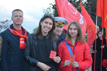 В Севастополе отметили 99-ю годовщину создания ВЛКСМ