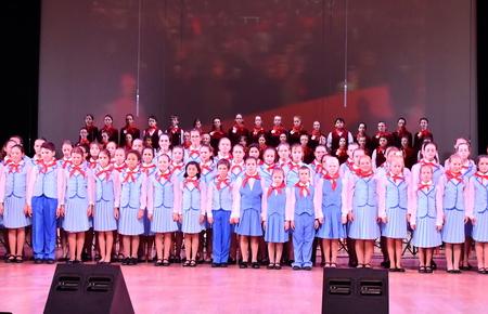В Москве прошел праздничный концерт, посвященный 99-летию ВЛКСМ