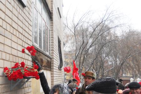В Иванове открыта мемориальная доска, посвящённая бывшему первому секретарю Ивановского горкома КПСС А.Ф. Гордиенко