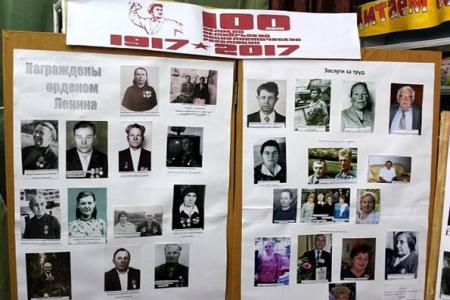 В Чарышском районе Алтайского края коммунист-педагог проводит тематические уроки по советскому периоду истории
