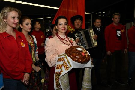 Г.А. Зюганов прибыл в Сочи для участия в работе XIX Всемирного фестиваля молодежи и студентов