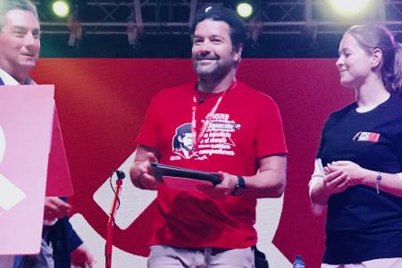 «Венсеремос: над Землей наша песня лети!». А.А. Ющенко вернулся с фестиваля, организованного Коммунистической партией Испании